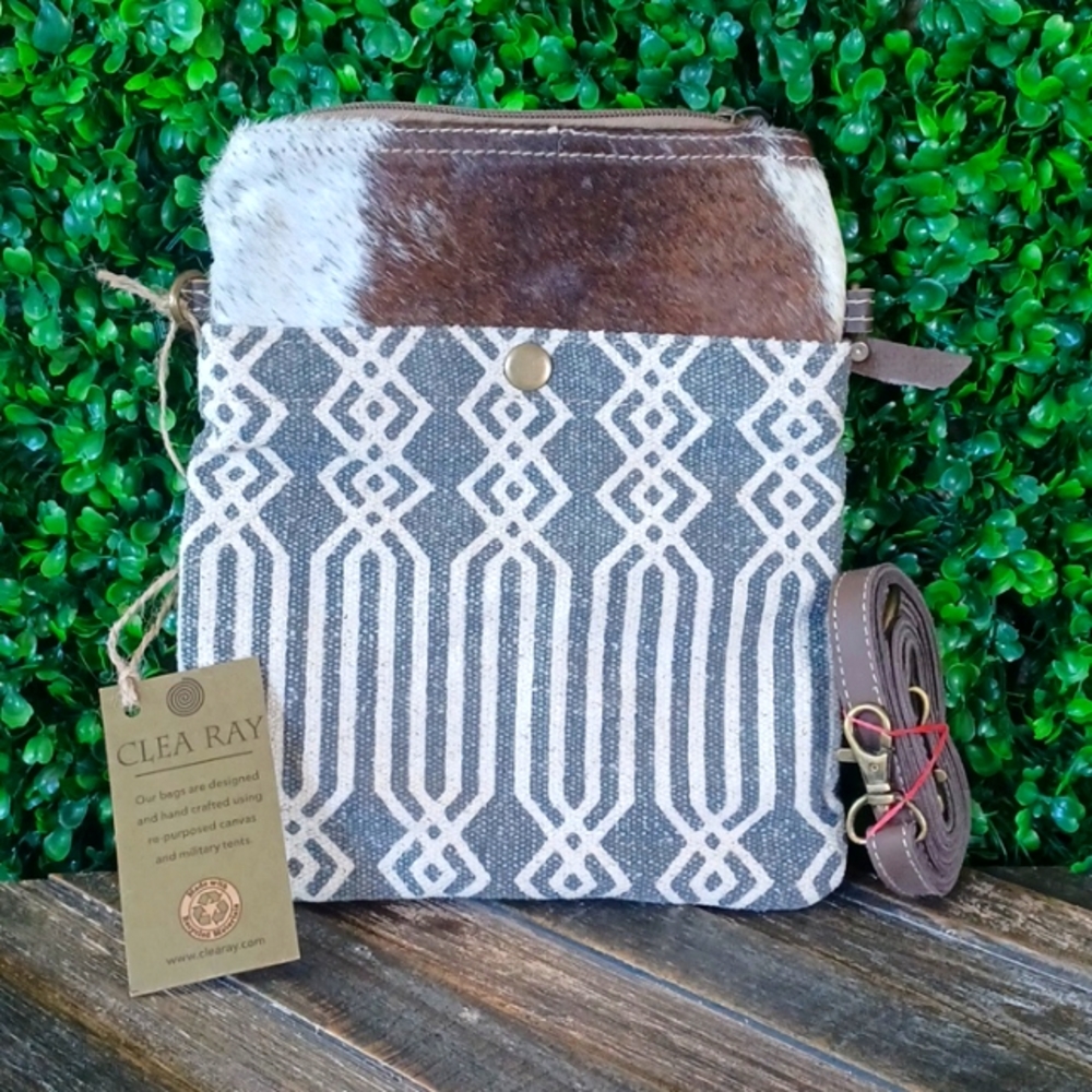 Clea Ray flat unisex bag